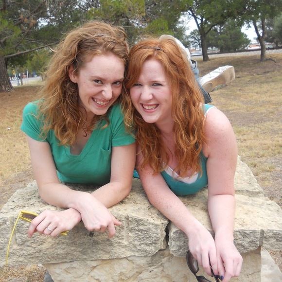 Meet your Posher, Sarah - Picture 1 of 1